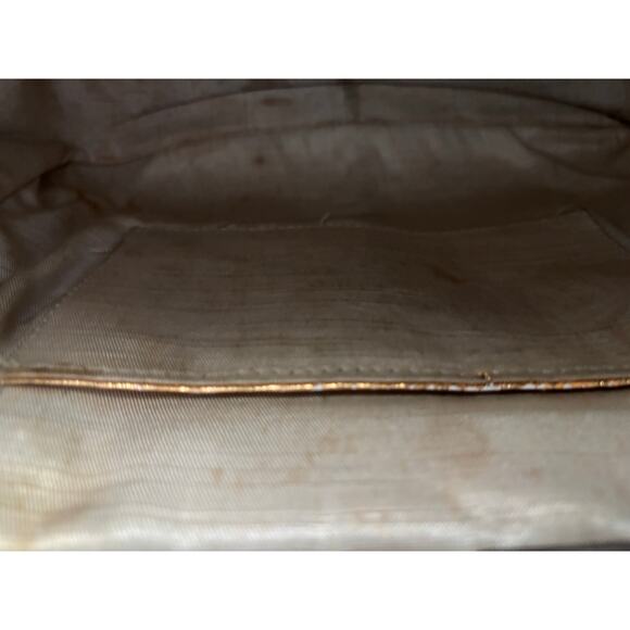 Vintage Brown Mansy Vinyl Hand Purse - Picture 11 of 11